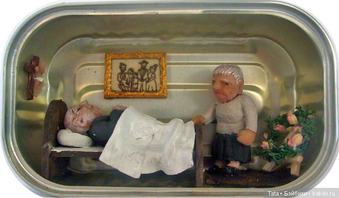 Любопытные миниатюрные диорамы в банках из-под сардин (фото 3)