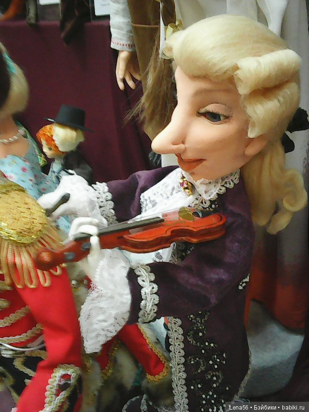 "Время кукол" в Петербурге. Картинки с выставки