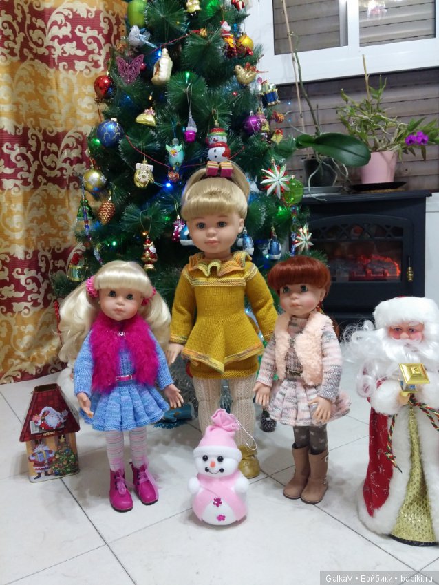 Обещала показать своих кукол Schildkrot. Показываю