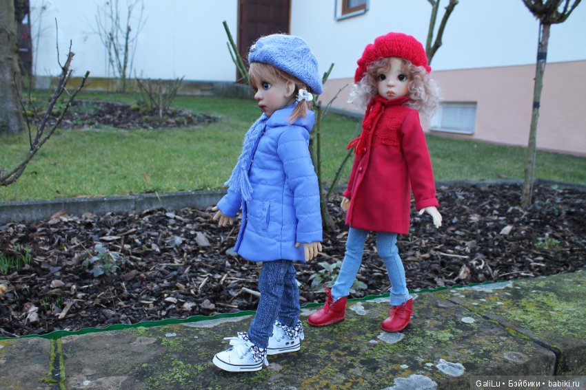 Такие разные девочки, но находят общий язык