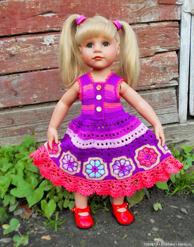 Одежда для кукол с использованием отдельных мотивов