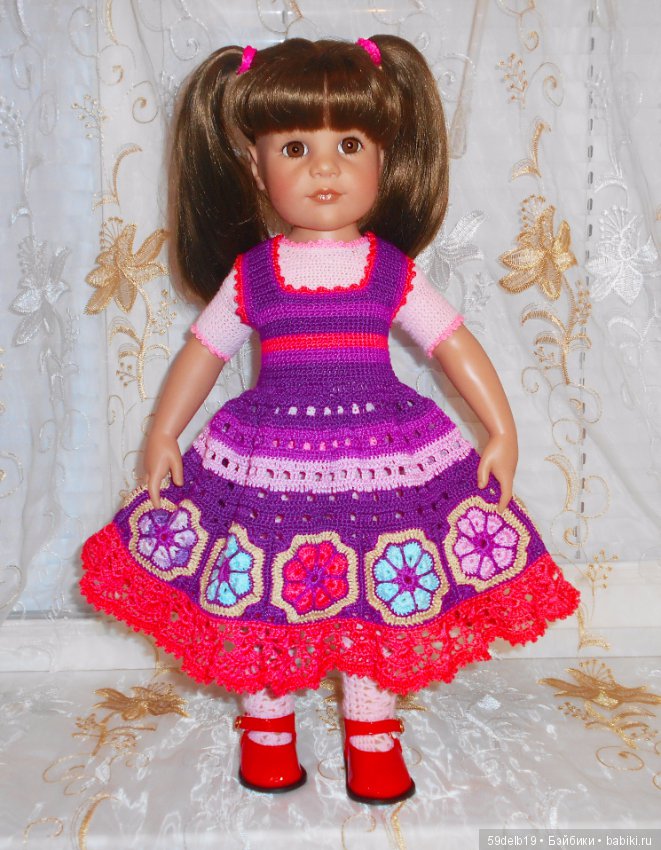 Одежда для кукол с использованием отдельных мотивов