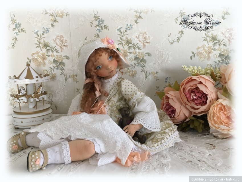 Виталинка, коллекционная текстильная кукла (фото 4)