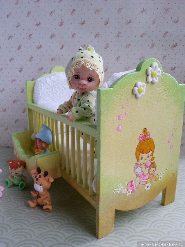 Гусеничка — Авторские миниатюрные куклы: лепка (фото 7)