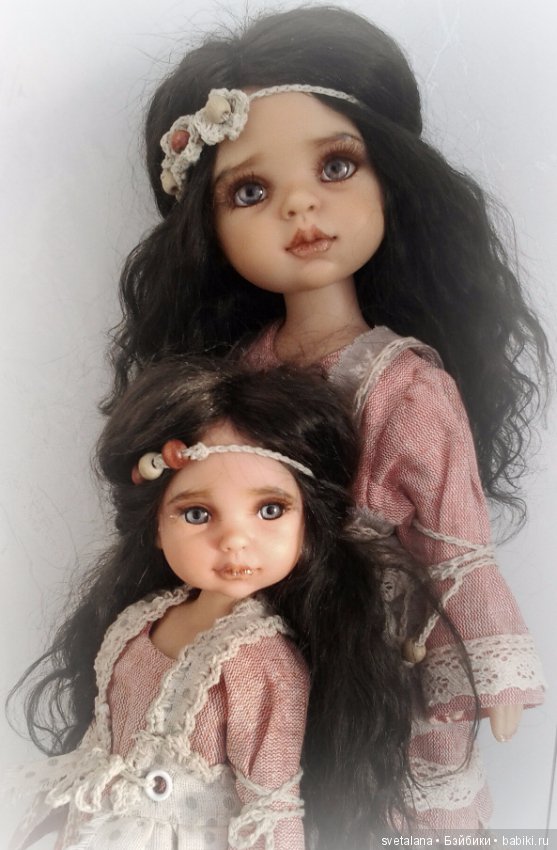 Новый год... Новые девочки... мои первые январские снежинки