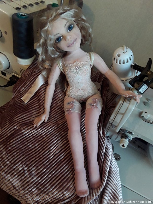 Авторская текстильная кукла (фото 6)