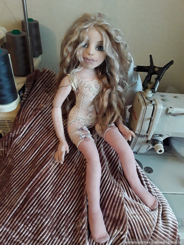 Авторская текстильная кукла (фото 2)