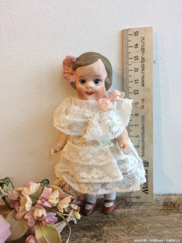 Одеваем маленькую Limbach doll (фото 2)