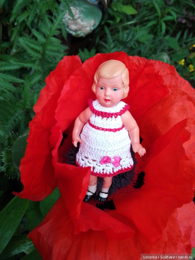 Несколько моих кукольно—цветочных зарисовок