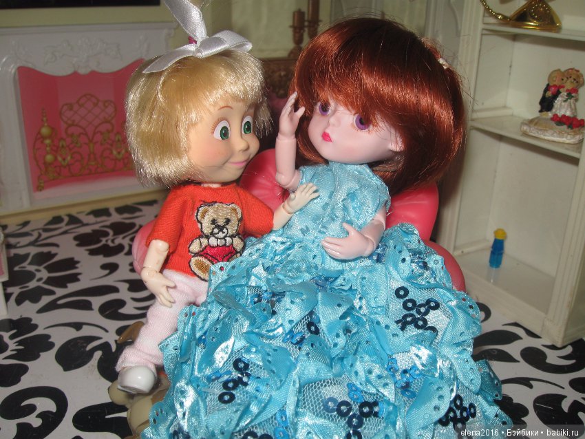 Машенька — Куклы Маша и Медведь (Simba): Маша в кармашке (фото 3)