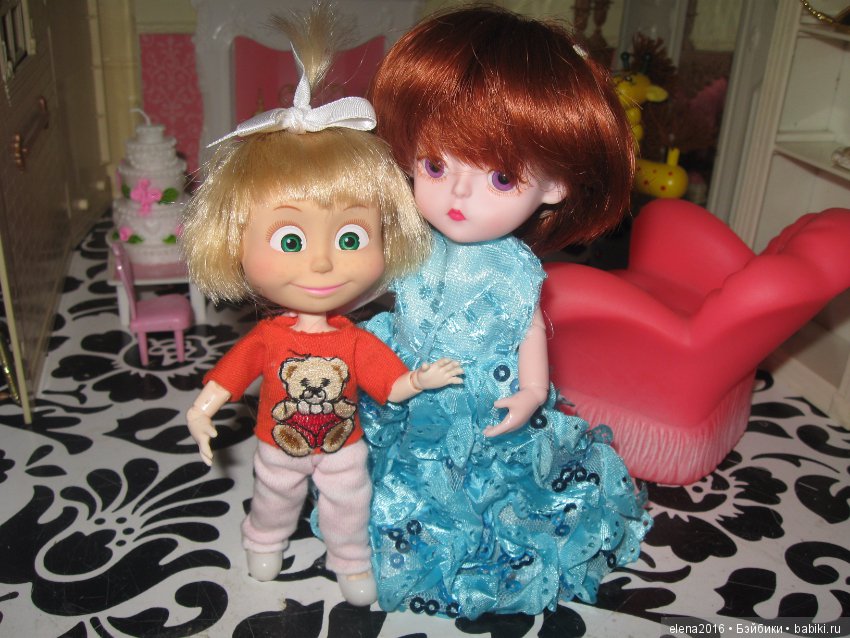 Машенька — Куклы Маша и Медведь (Simba): Маша в кармашке (фото 2)