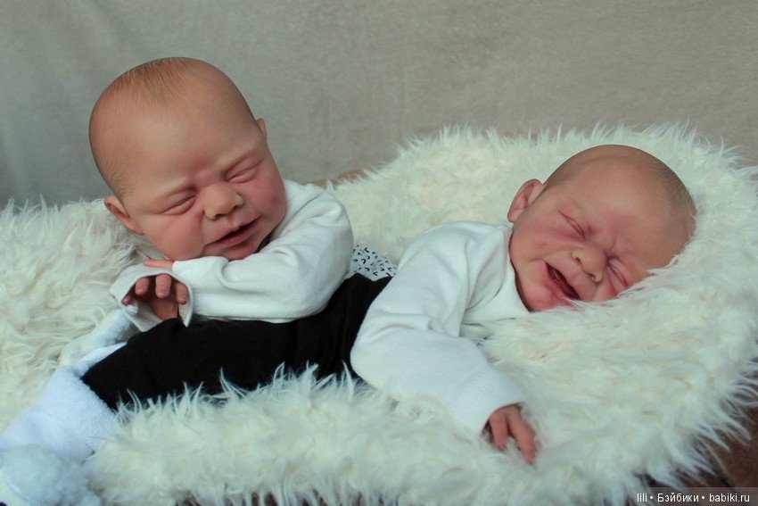 Малыши реборн Leo и Lea скульптора Ulrike Gall (фото 3)