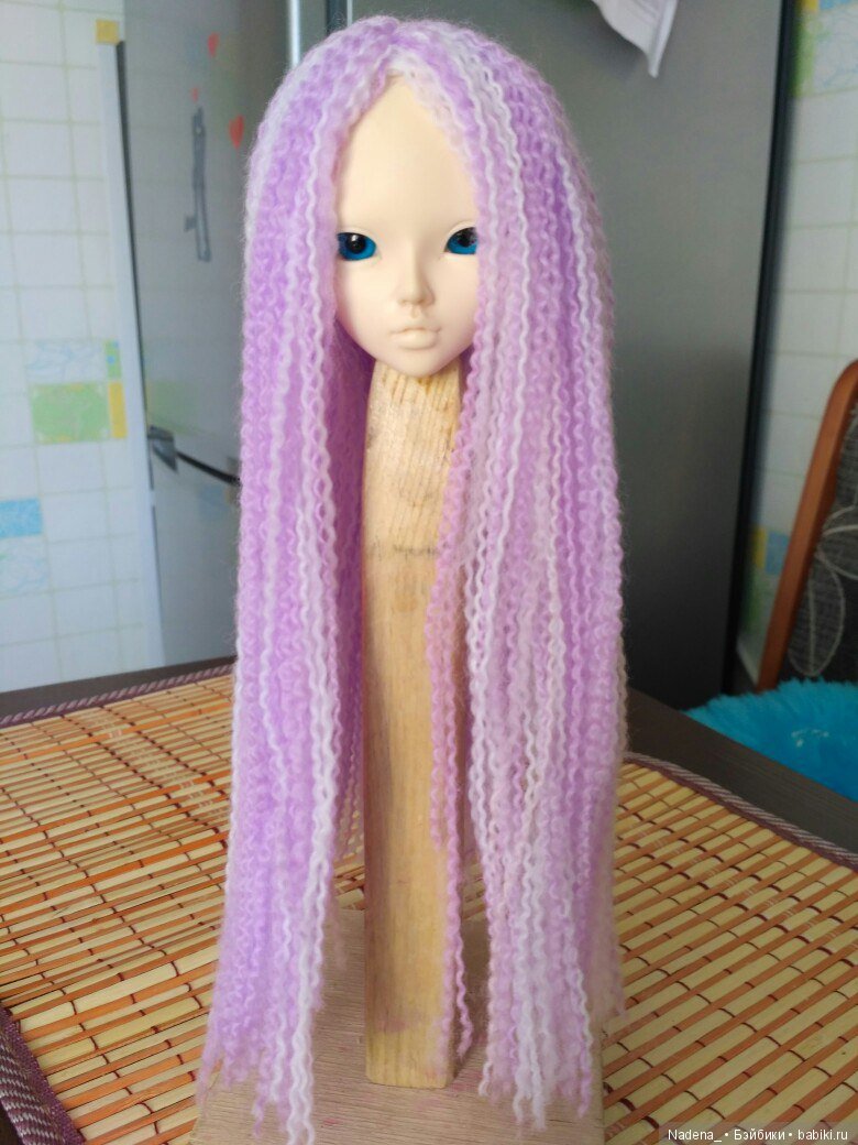 Делаем волосы из ниток для текстильной куколки