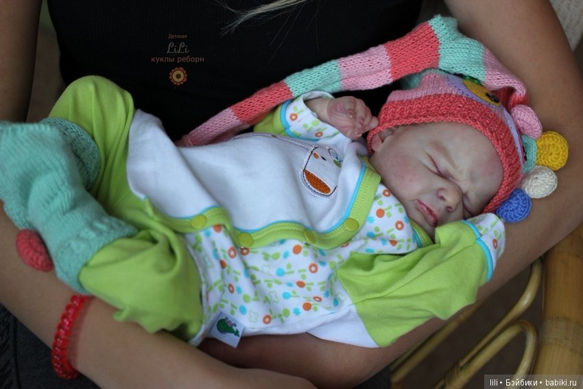 Малыш Томас, скульптор Olga Auer