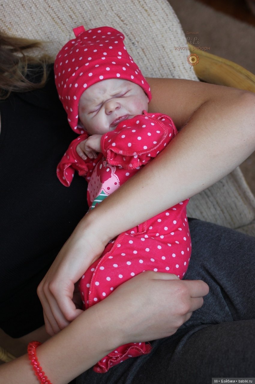 Малыш Томас, скульптор Olga Auer