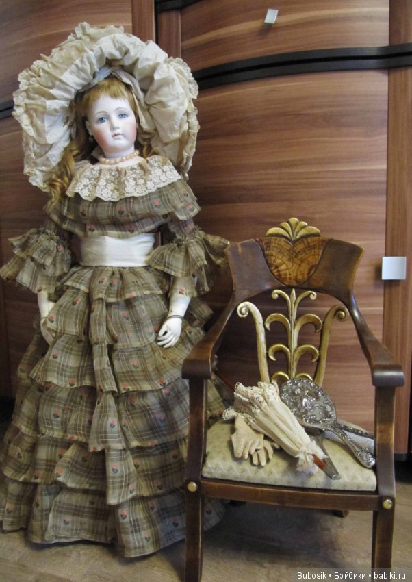 Верочка и кресло — Антикварные куклы Jumeau (Жюмо): Tete Jumeau