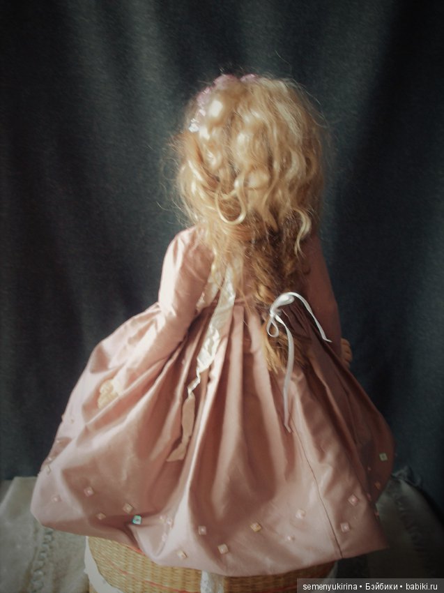 Кукольный наряд. Авторская текстильная кукла Pink (фото 3)