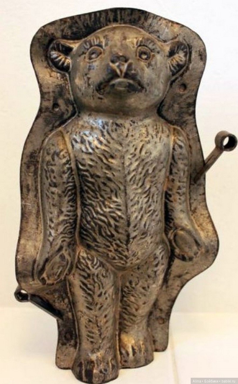 Старые формы для шоколада (фото 8)