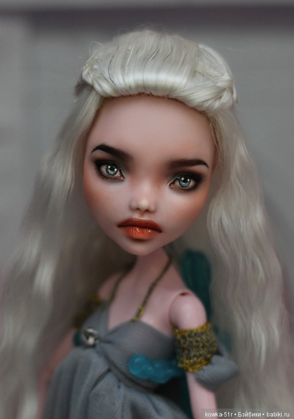Почти Дэйнерис — Куклы Monster High и Ever After High: G1 (фото 5)