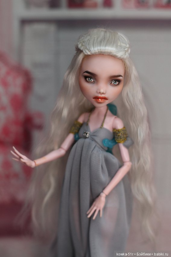 Почти Дэйнерис — Куклы Monster High и Ever After High: G1 (фото 2)