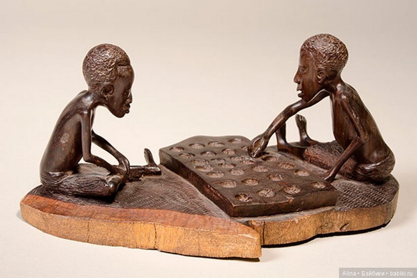 Африканские доски для игры в манкалу