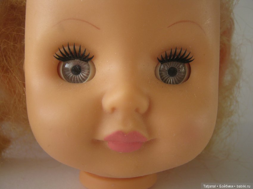 Кто она, кукла с серыми глазами (фото 7)