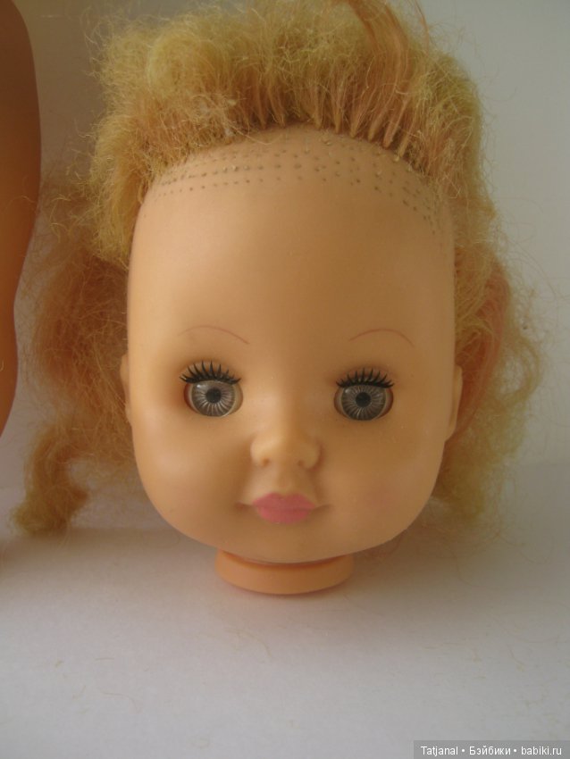 Кто она, кукла с серыми глазами (фото 2)