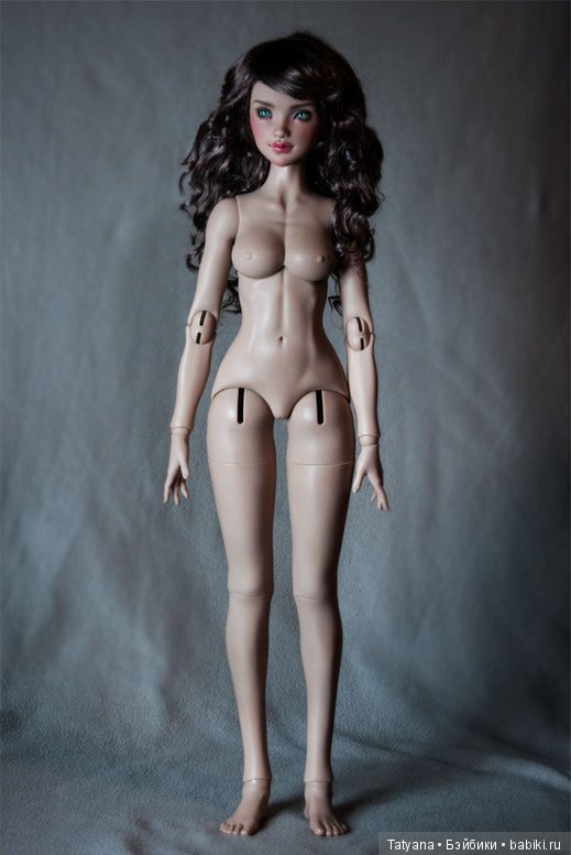 YouplaDolls откроет преордер на Тамару