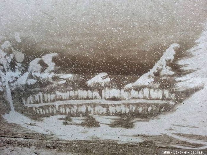 Развозчик цветов использует вместо красок и холста грязь на капоте своего грузовика (фото 2)