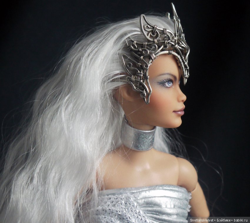 Королева Севера - ООАК барби (фото 8)