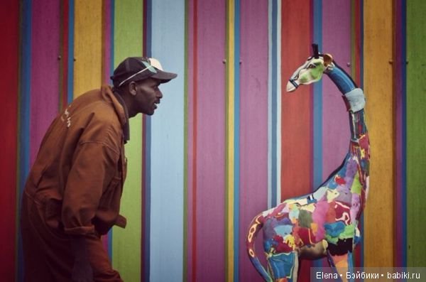 Игрушки и сувениры из старой резиновой обуви: благотворительный проект Julie Church