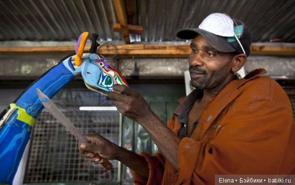 Игрушки и сувениры из старой резиновой обуви: благотворительный проект Julie Church (фото 2)