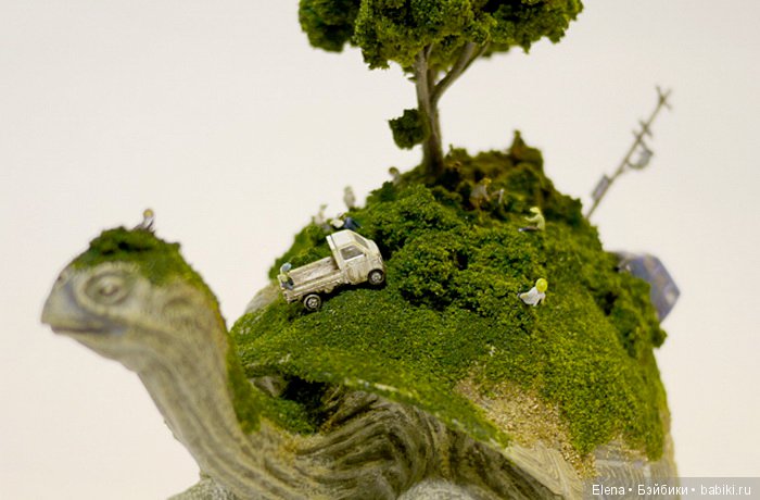 Мечта об идеальном мире: миниатюрные скульптуры Маико Акибы из серии «SEKAI» (фото 6)