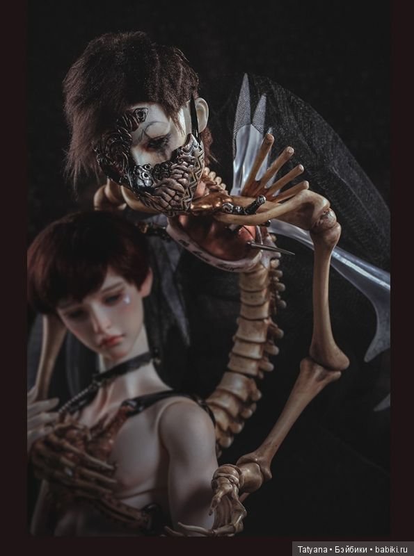 Charm Doll продают Back Ghost-Jonasson и Back Ghost-Aaron