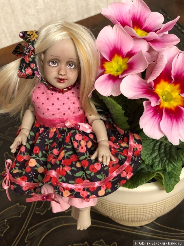 "Sunshine" 15 см. В руках любимой мамы (фото 6)