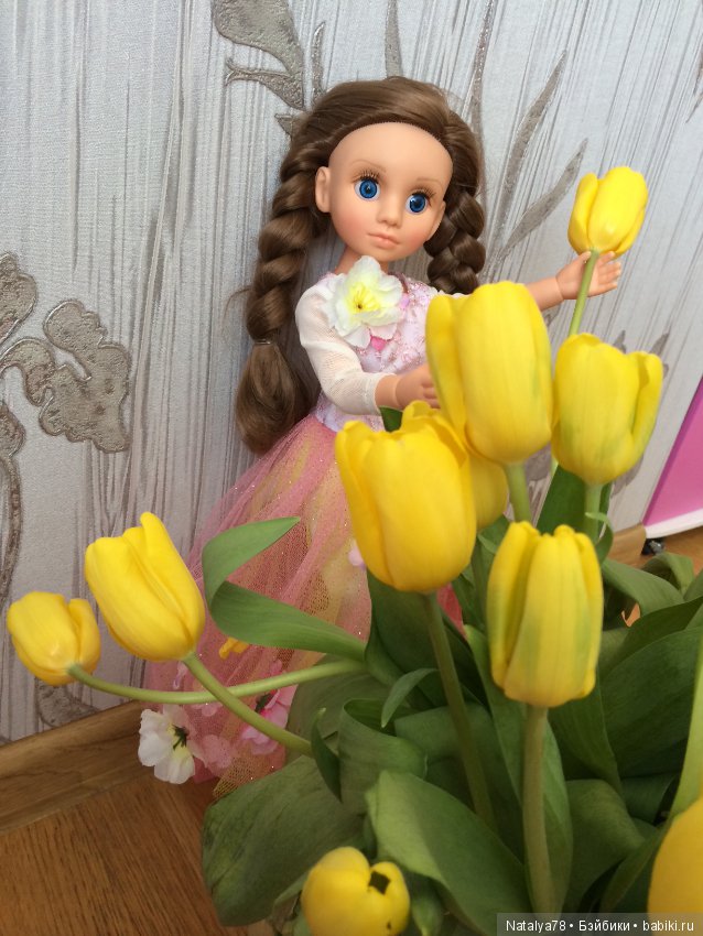 Один букет и две куклы — Разные шарнирные куклы (не БЖД): редкие (фото 6)