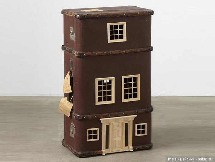 Дом с ручкой: необычные чемоданы от Бо Христиана Ларссона