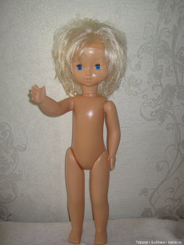 Традиционный вопрос начинающего: Кто она, куколка с необычными глазками