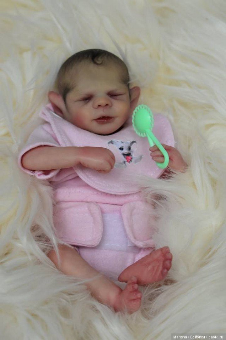 Shenadi от скульптора Jade Warner