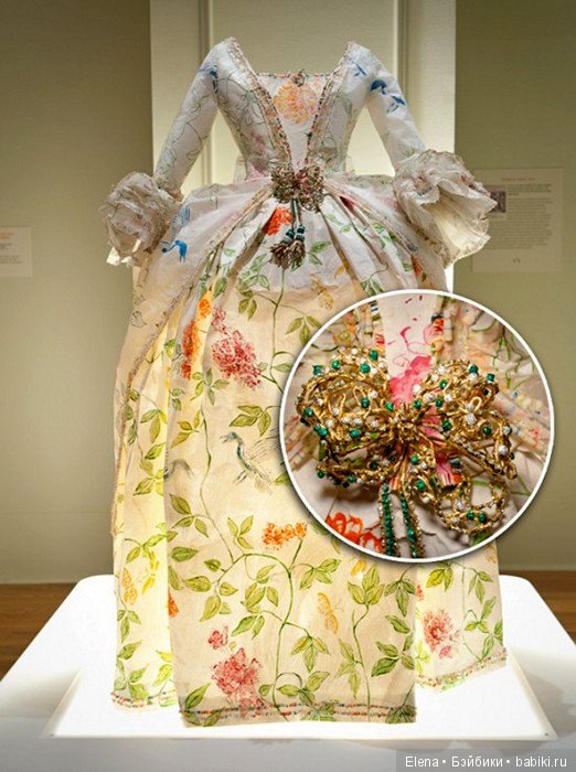 Шикарные средневековые наряды из бумаги. Творчество Изабель де Боршграв (фото 2)