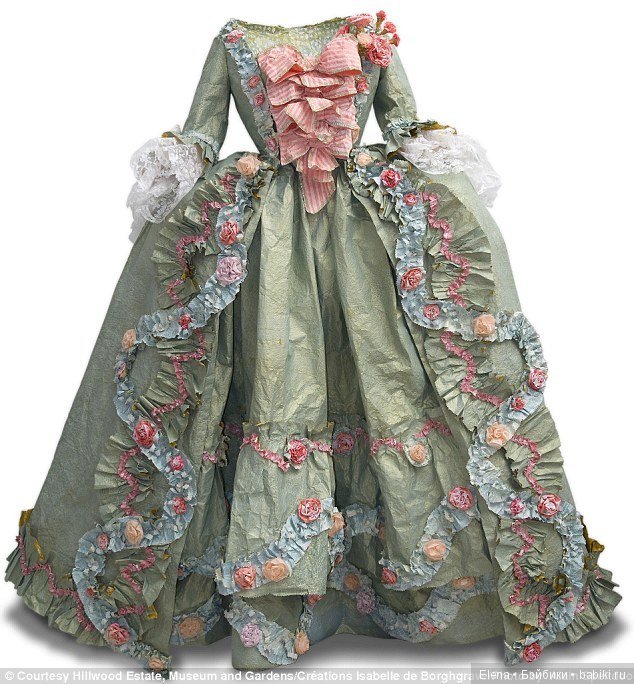 Шикарные средневековые наряды из бумаги. Творчество Изабель де Боршграв (фото 10)