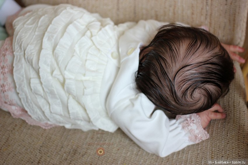 Азиаточка Suu Kyi, скульптор Adrie Stoete