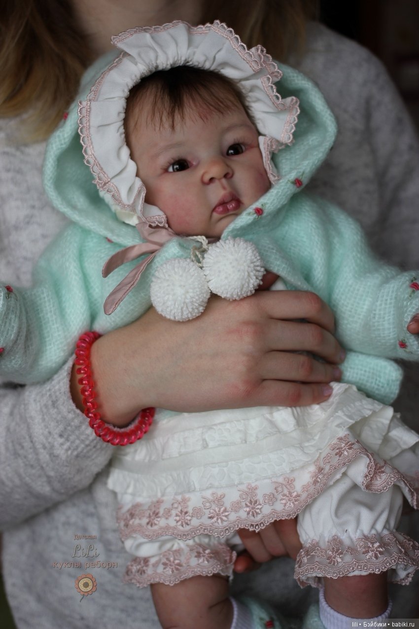 Азиаточка Suu Kyi, скульптор Adrie Stoete