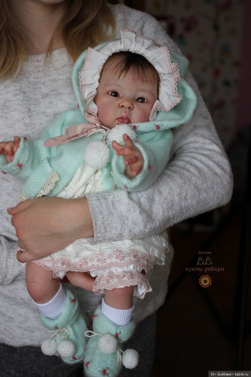 Азиаточка Suu Kyi, скульптор Adrie Stoete