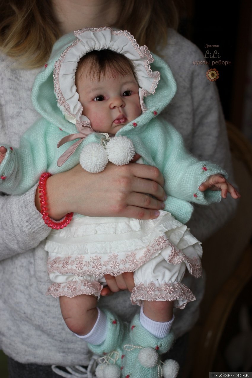 Азиаточка Suu Kyi, скульптор Adrie Stoete