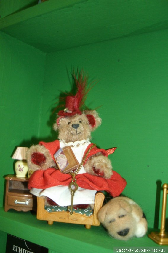 Две маленьких коллекции на одной лесенке