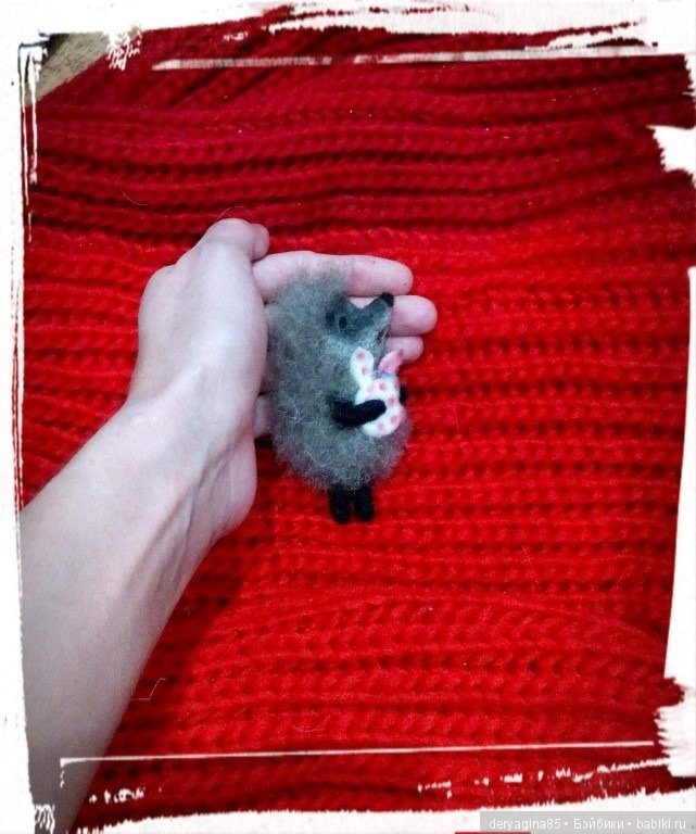 Брошь Ёжик в тумане — Валяные игрушки из шерсти: сухое валяние (фото 8)