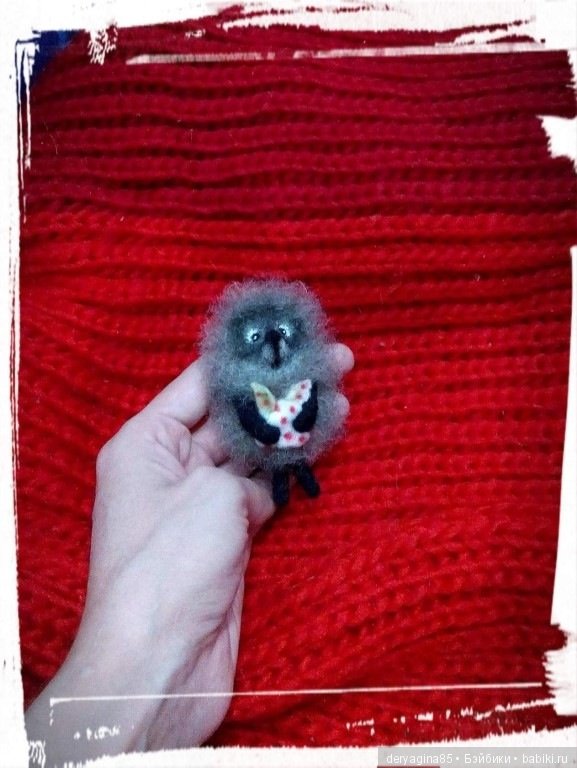 Брошь Ёжик в тумане — Валяные игрушки из шерсти: сухое валяние