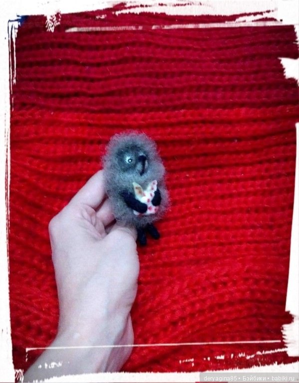 Брошь Ёжик в тумане — Валяные игрушки из шерсти: сухое валяние