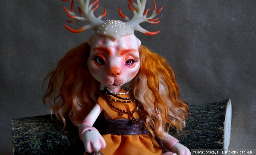 Моя рогатенькая собачка готова. Осталось придумать ей имя. Скоро она мне его сама подскажет